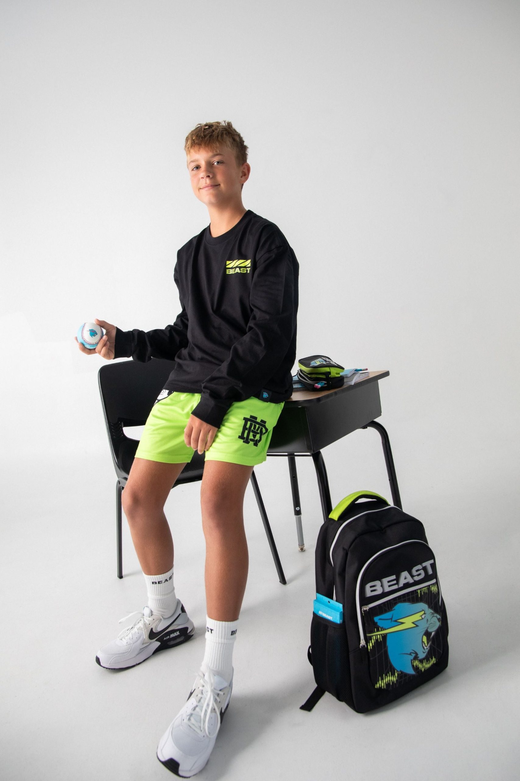 B2S_LifeStyle_Studio_28_c0a5f79a-f5f3-4235-85f8-fb8442739340-1.jpg