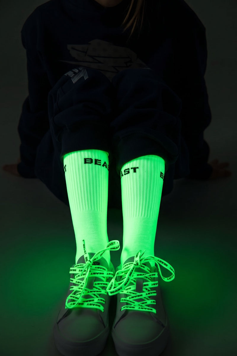 B2S_Shoelaces_GITD.jpg