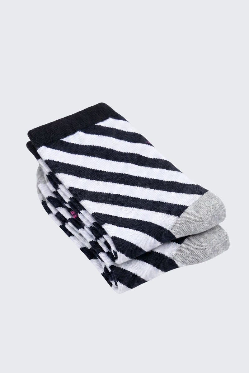 B2S_Socks_view3.jpg