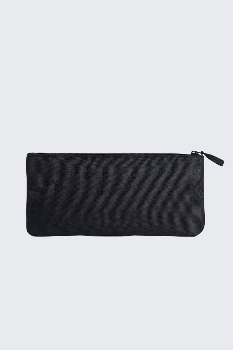 B2S_pencilcase_view2-2.jpg