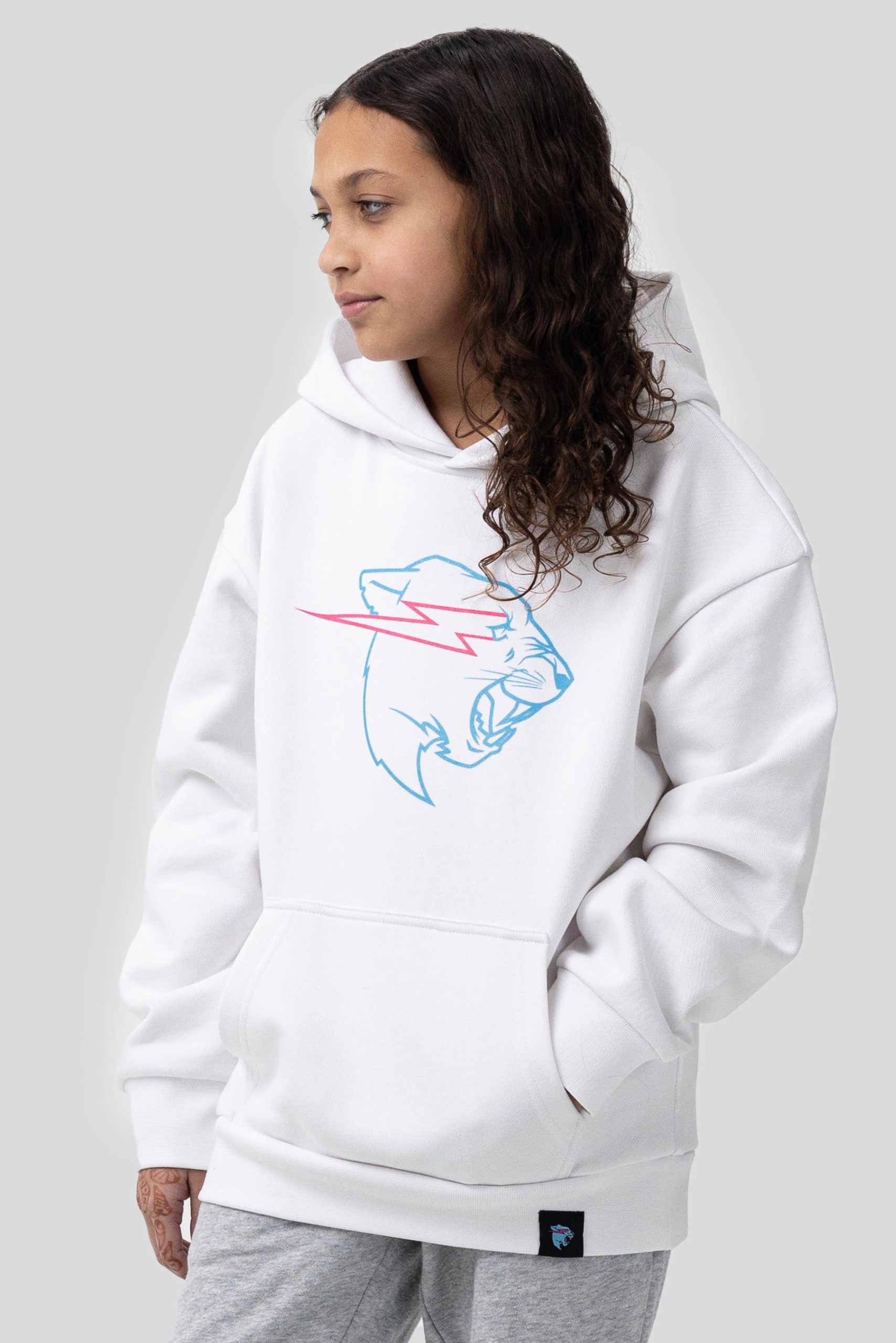 MB0078-WHTYTHGLOWPANTERHOODIE_0001_MB0078-WHTYTHGLOWPANTERHOODIE097-1.jpg