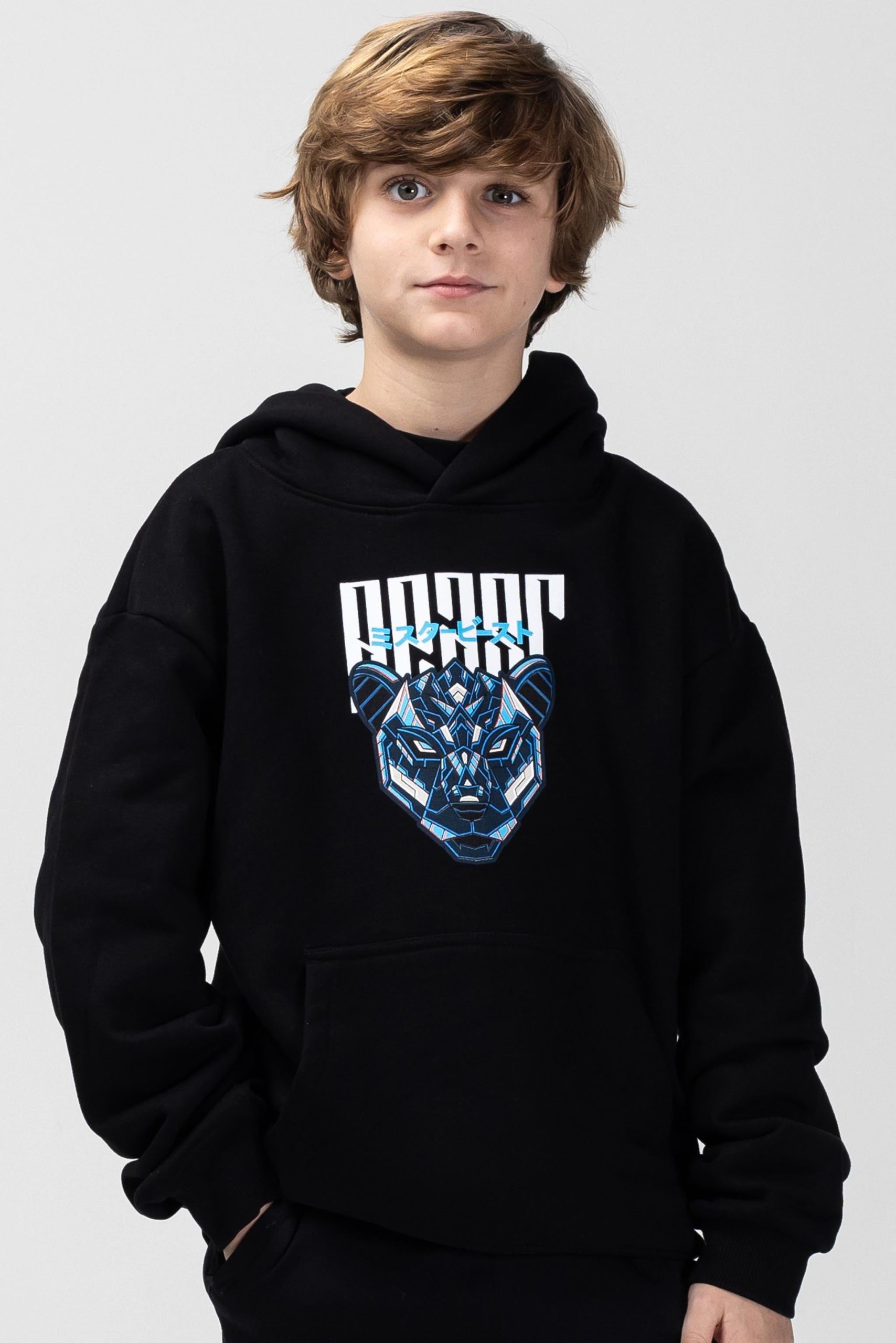 MB0246-BLKYOUTHBLADEHOODIE_0021_74Q4MrBeast.StoreKids2024copy-1.jpg