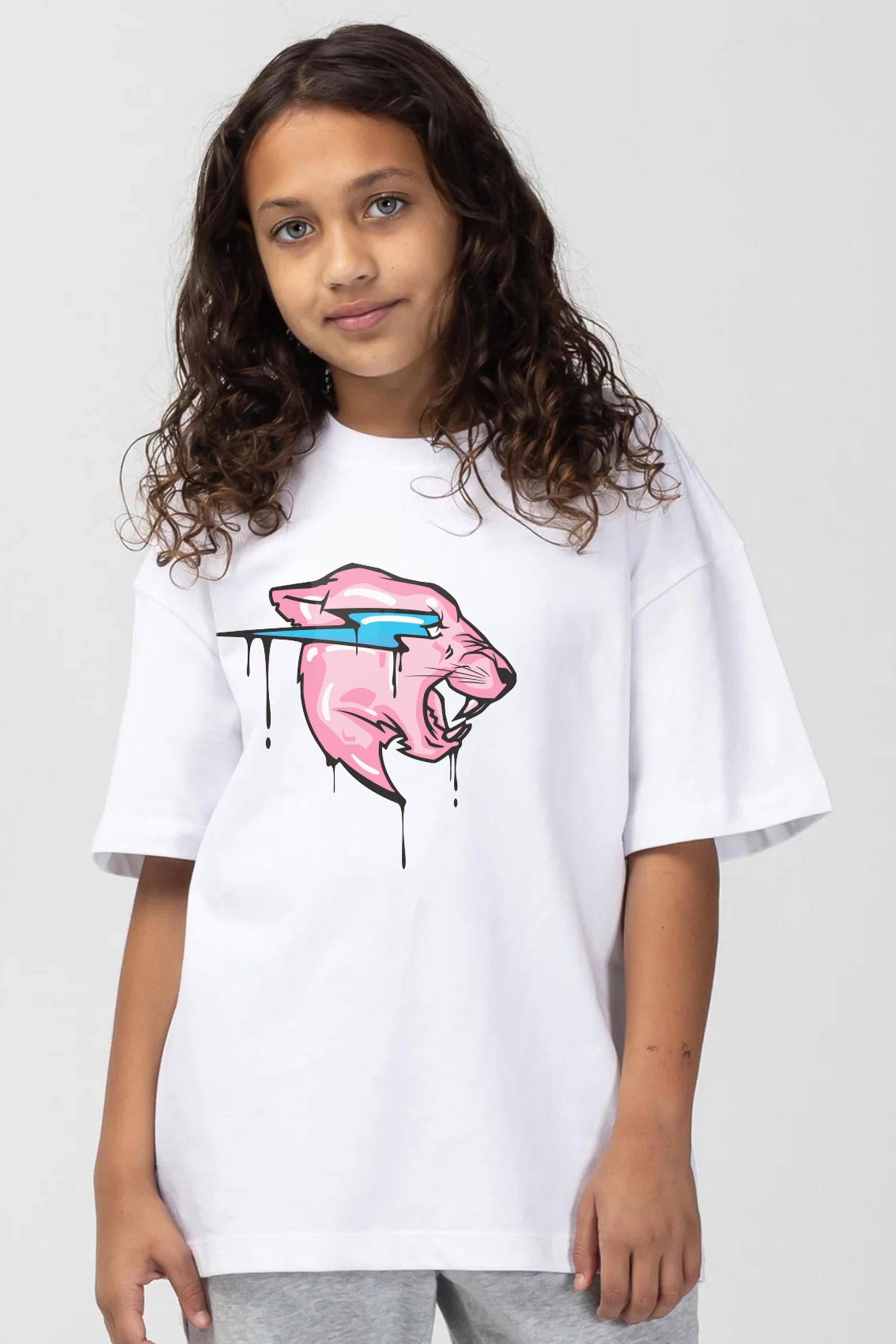 MB0288-WHT_0003_Youth-Graffiti-Tee-white-front-Model-1.jpg