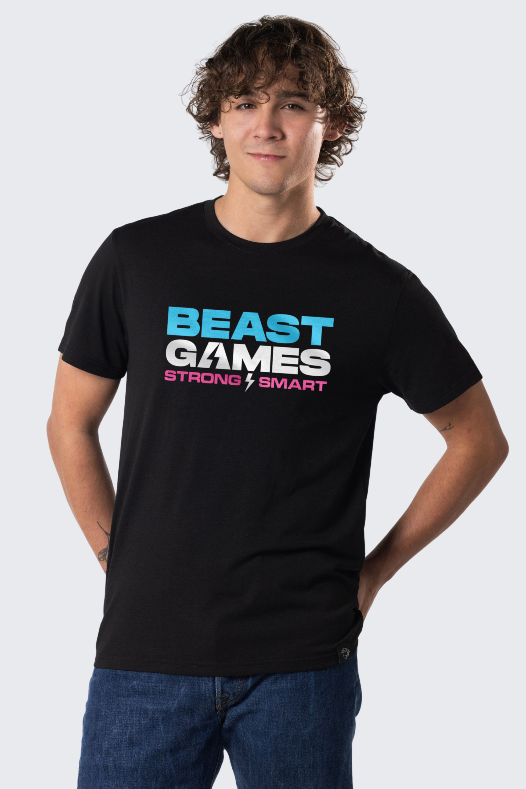 T_AM_Black-1.png