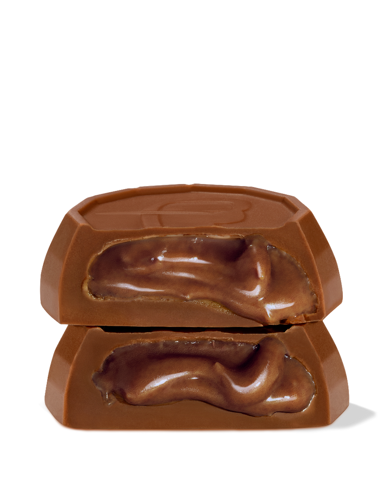 hazelnut-cups-card-hover.png